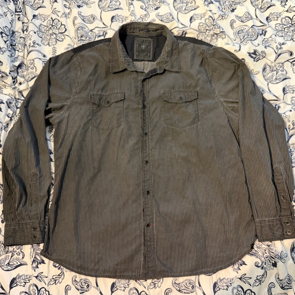Guess Men's Black and Gray Striped Shirt Jacket